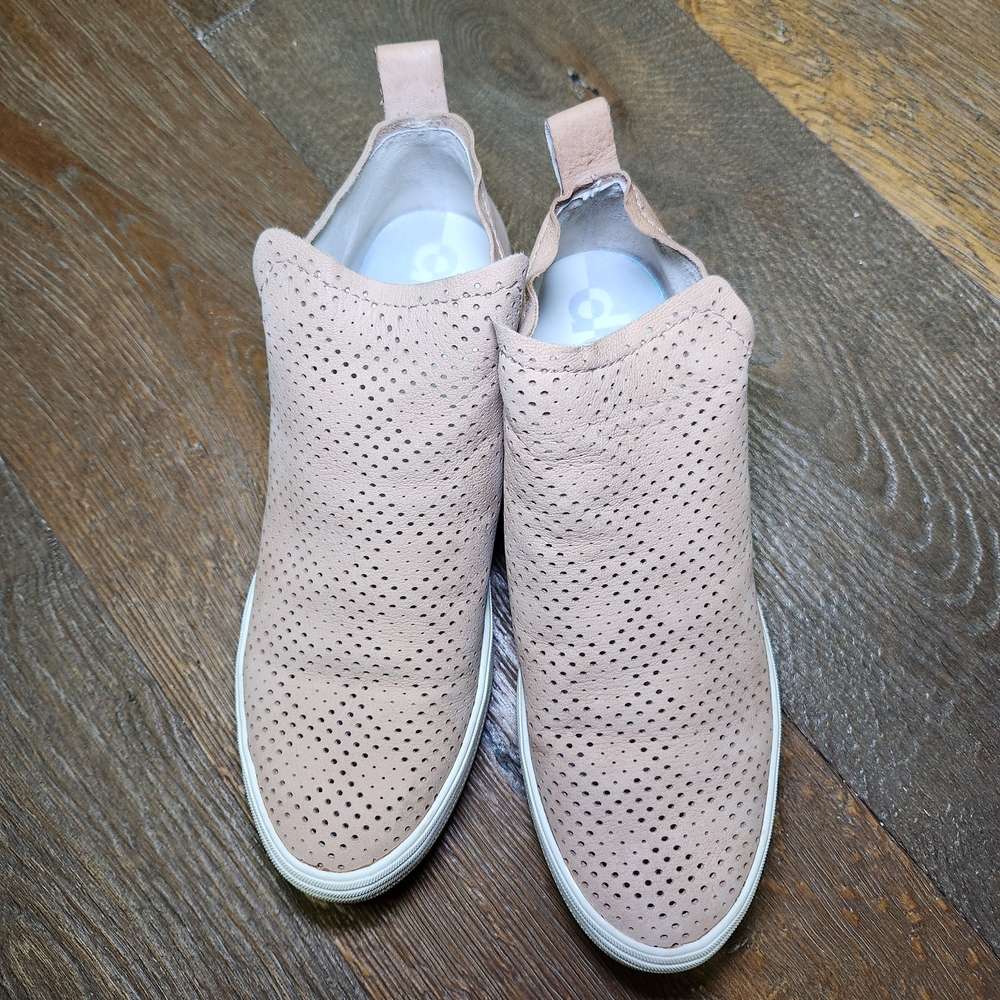 Dolce Vita Perforated Blush Slip-On Shoes